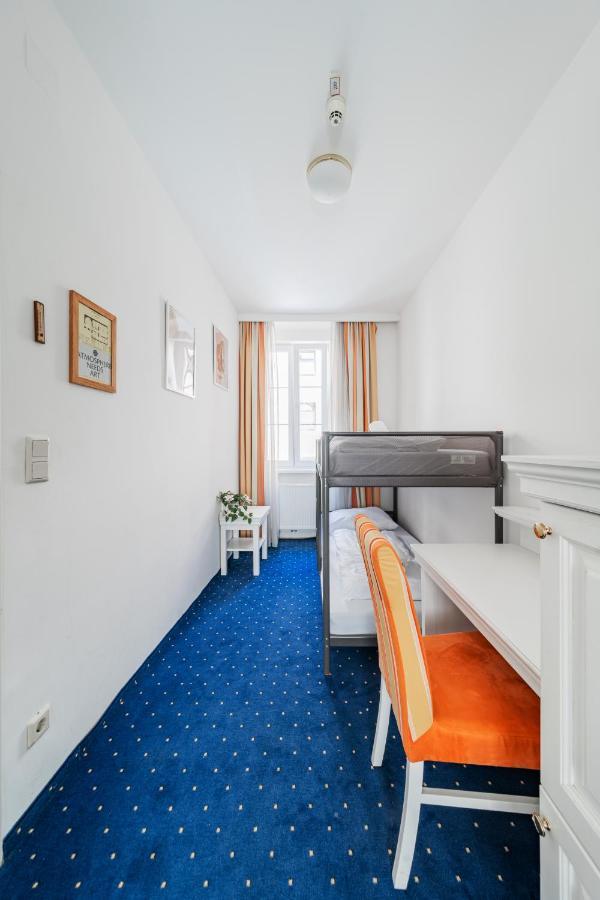 Self-Check-In Hotel Adlon Bécs Kültér fotó