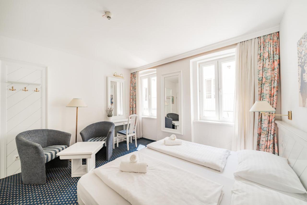 Self-Check-In Hotel Adlon Bécs Kültér fotó