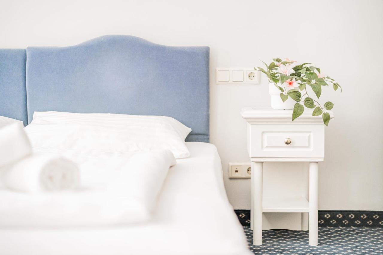 Self-Check-In Hotel Adlon Bécs Kültér fotó