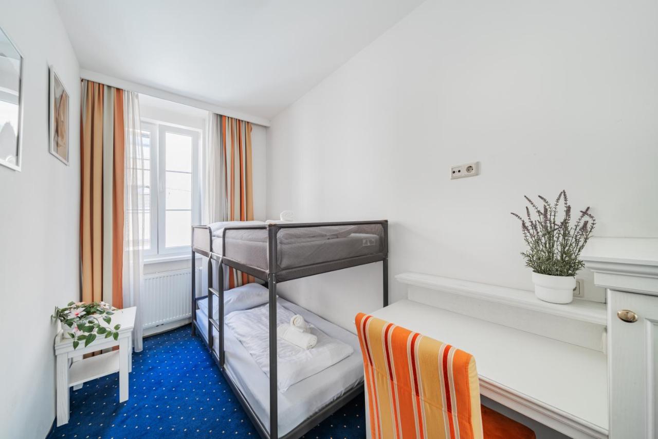 Self-Check-In Hotel Adlon Bécs Kültér fotó